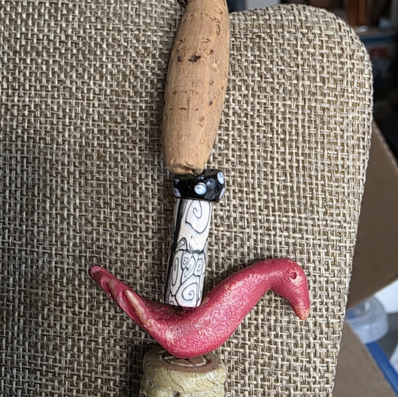 Vintage Trade Beads and ostrich eggshell Necklace featuring a mix of materials - Picture 5 of 8